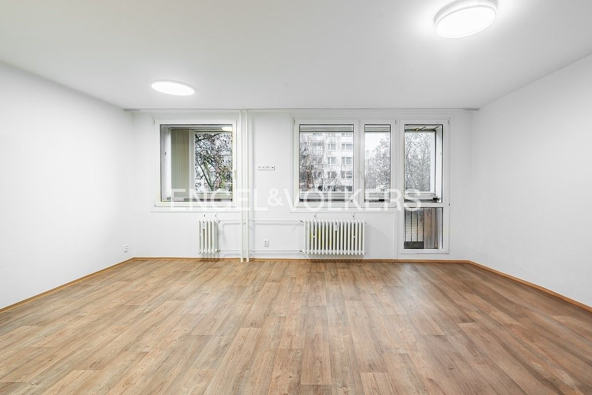 3+kk, Šimonova, Praha, 88 m²