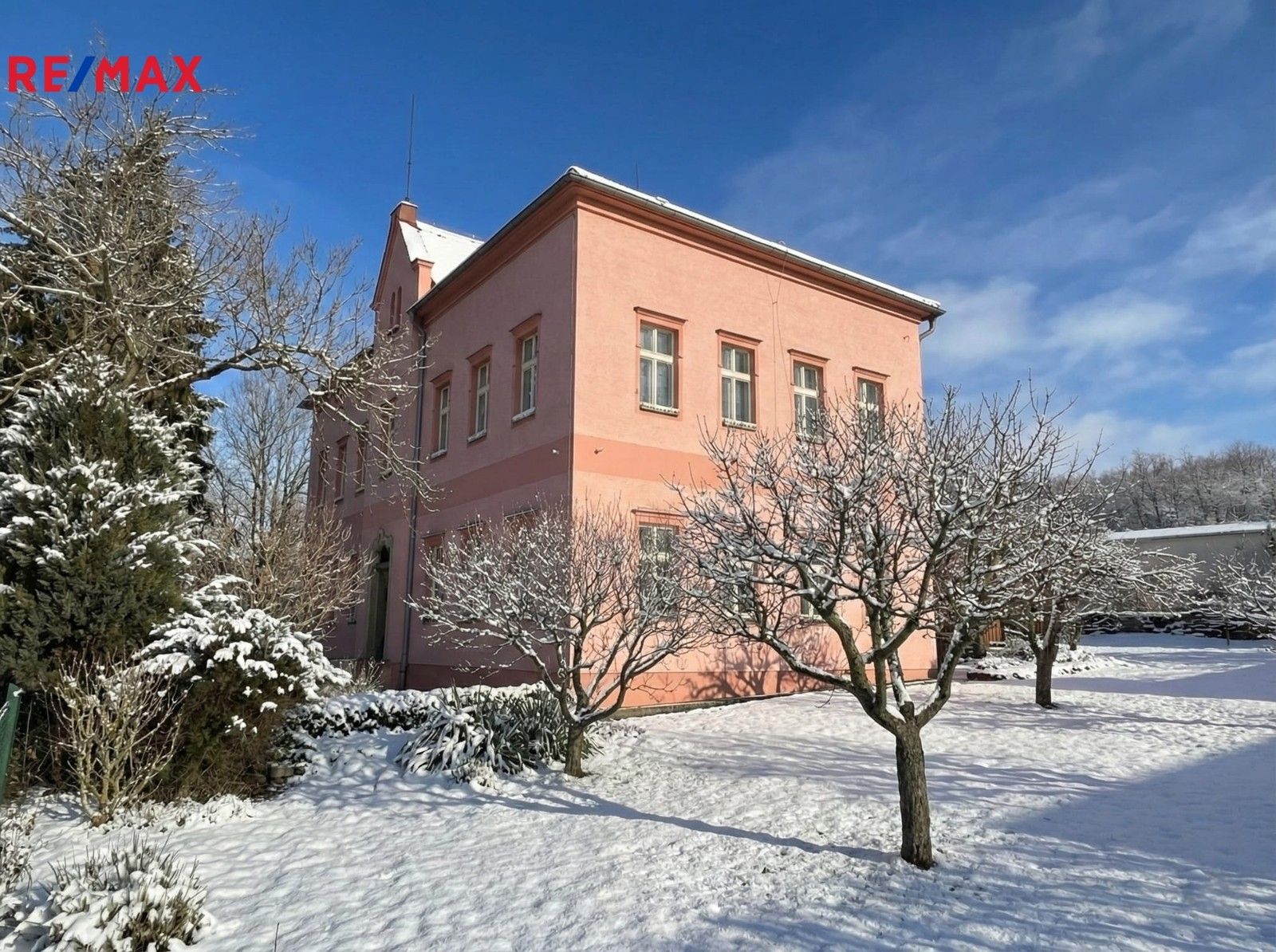 Obchodní prostory, Lišnice, 413 m²