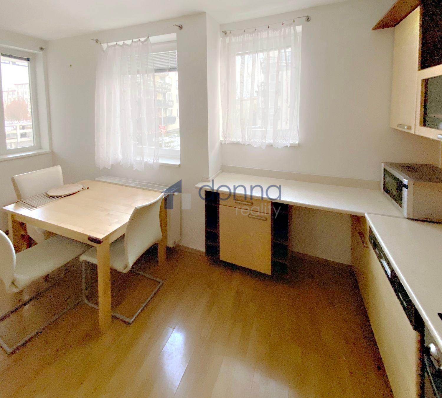 2+kk, Harmonická, Praha, 60 m²