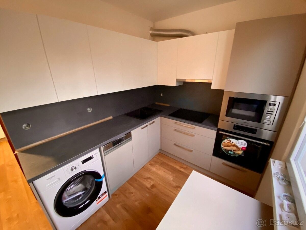 Prodej byt - Zlín, 760 01