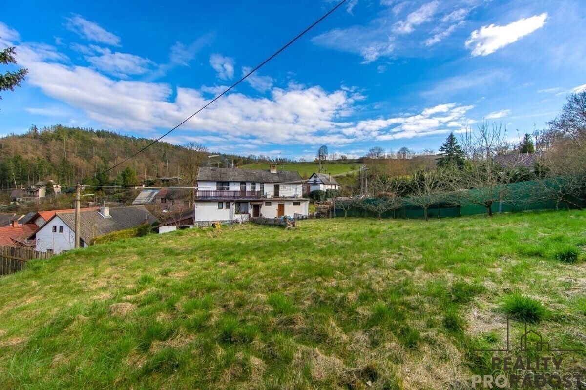 Pozemky pro bydlení, Zvíkovec, 284 m²