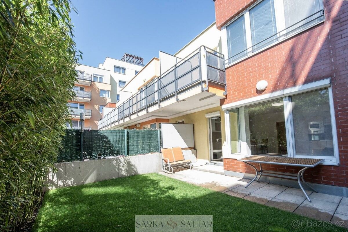 3+kk, Praha, 152 00, 81 m²