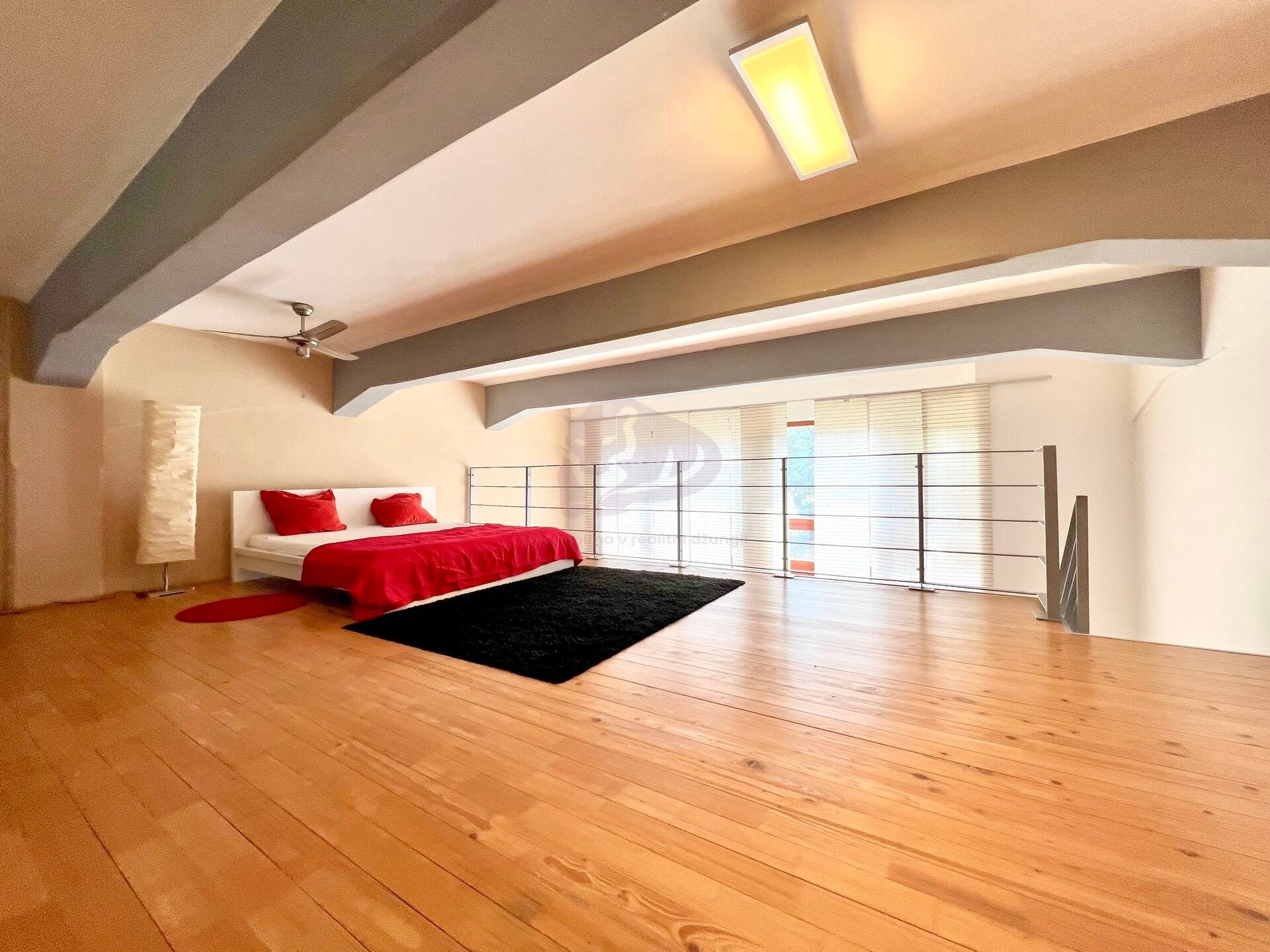 Pronájem byt 2+kk - Novákových, Praha, 84 m²