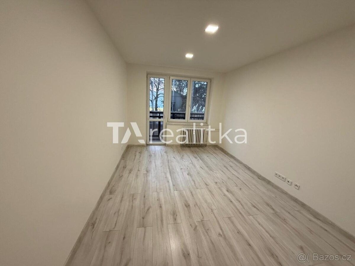 Prodej byt 2+1 - Karviná, 734 01, 56 m²