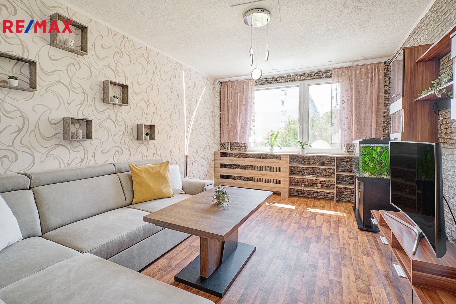 Prodej byt 2+1 - Kundratická, Chomutov, 60 m²