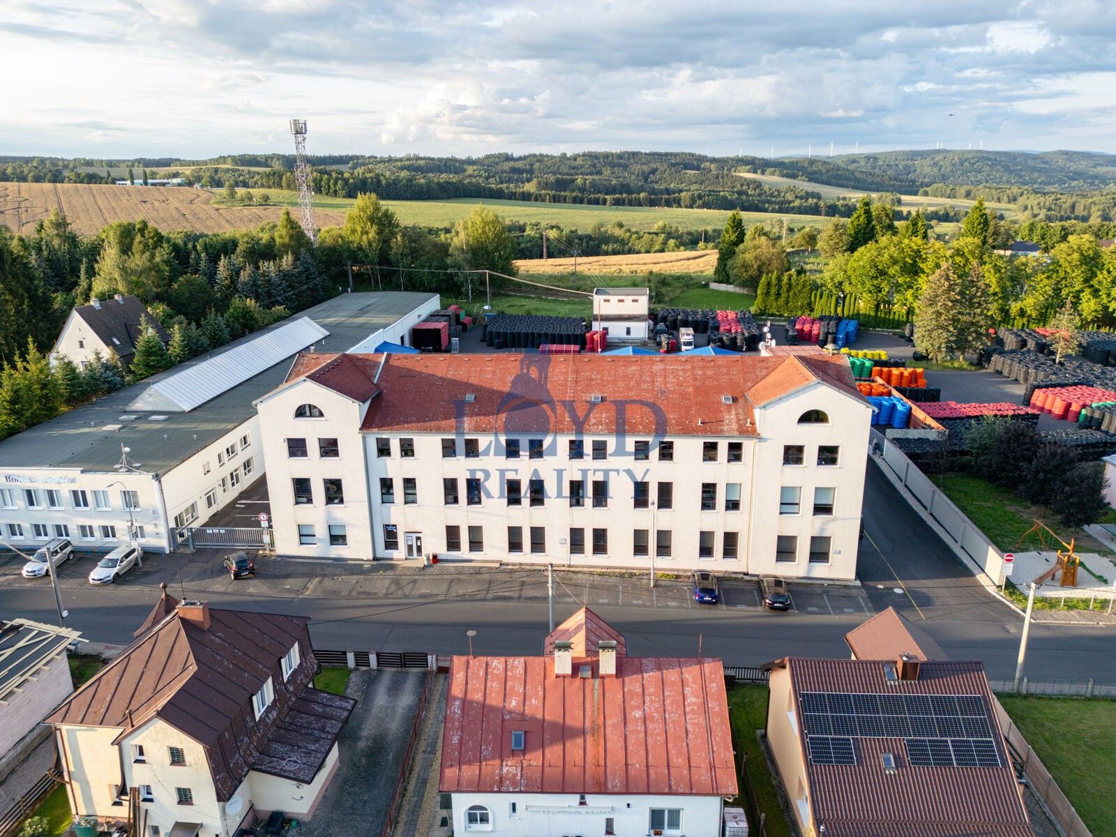 Prodej výrobní prostory - Krajková, 2 796 m²