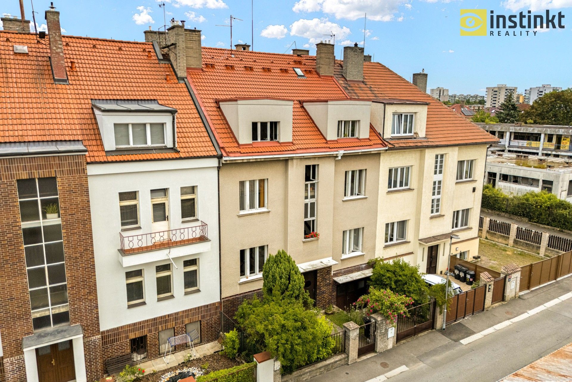 Rodinné domy, V rovinách, Praha, 470 m²