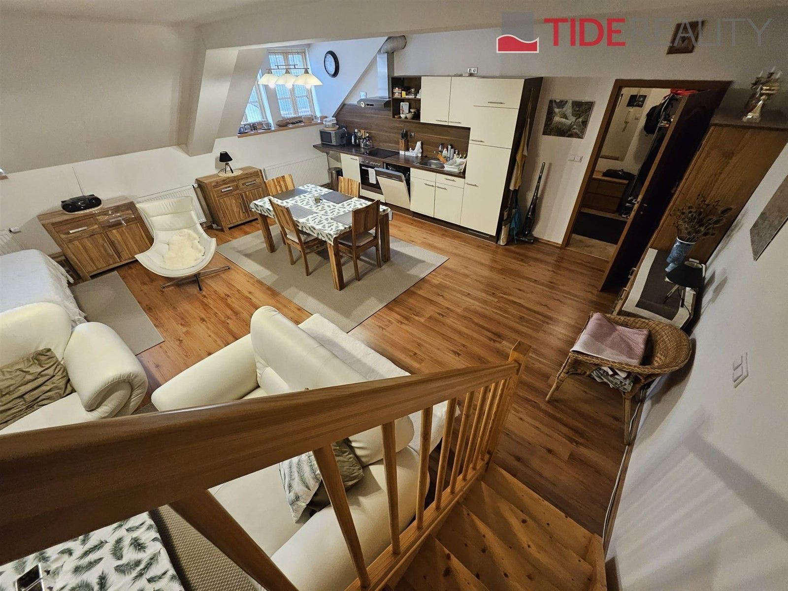 2+kk, Zámek, Vrchlabí, 84 m²