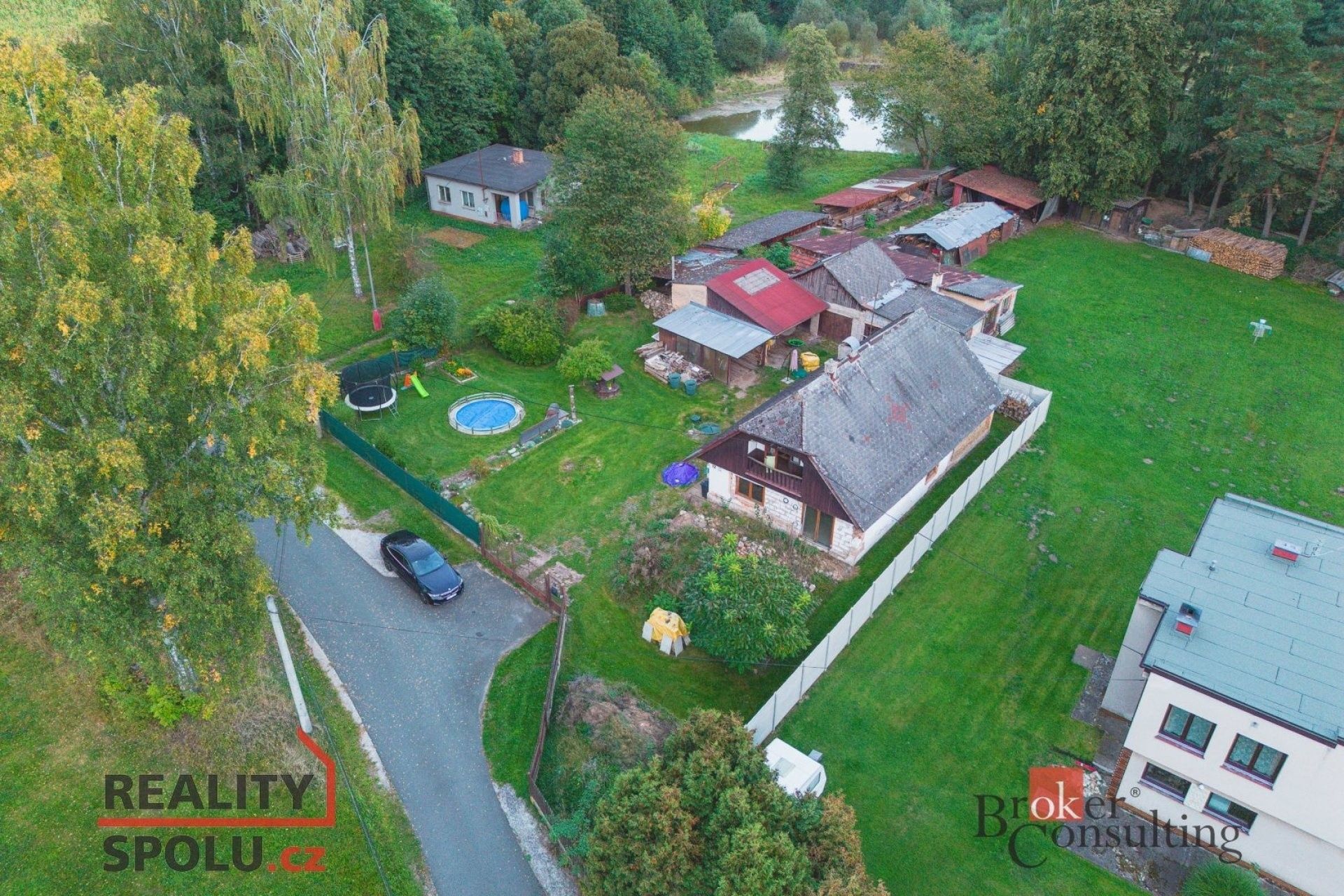 Prodej rodinný dům - U koupaliště, Hrádek, 235 m²