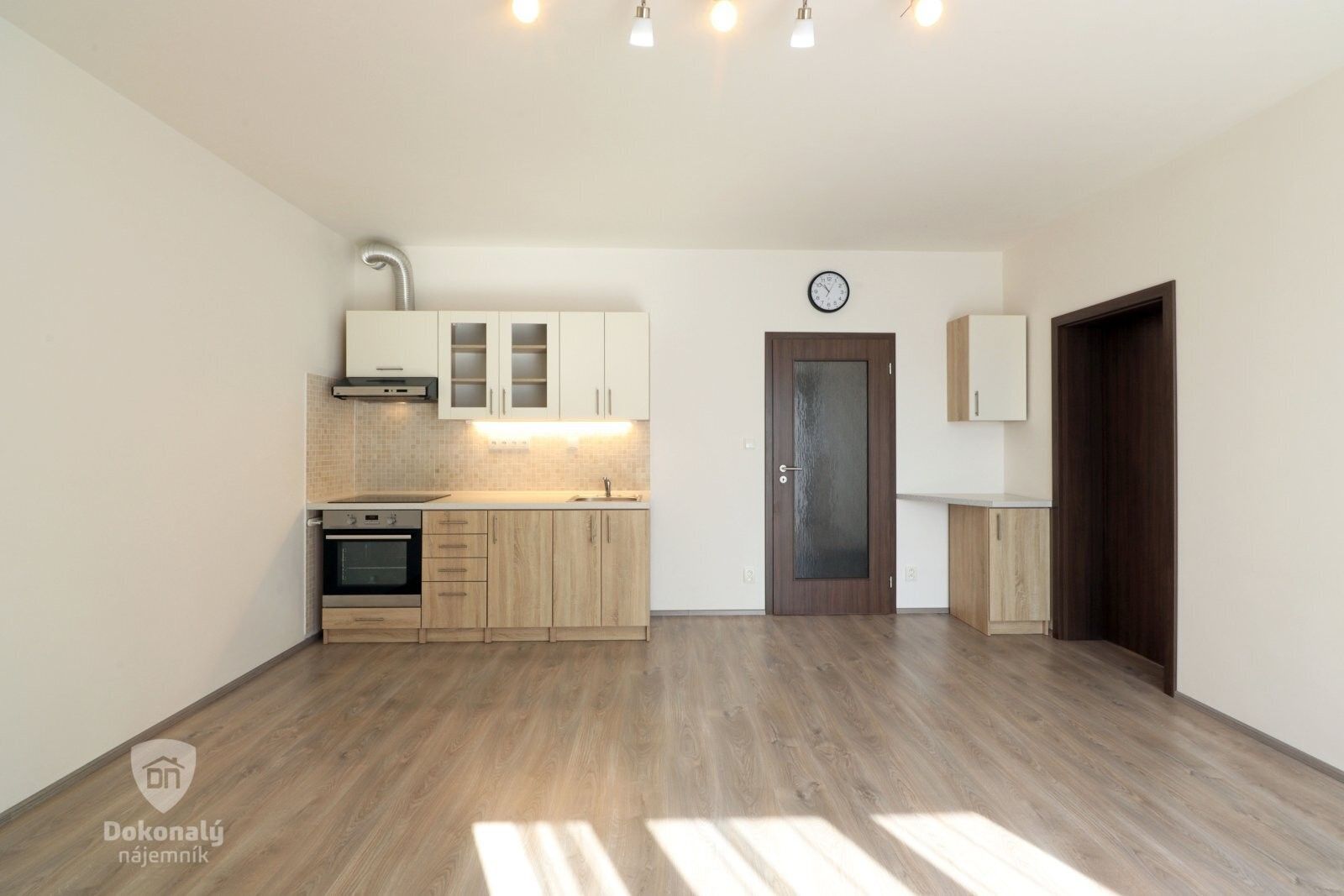 2+kk, Jaroslava Holečka, Kladno, 47 m²