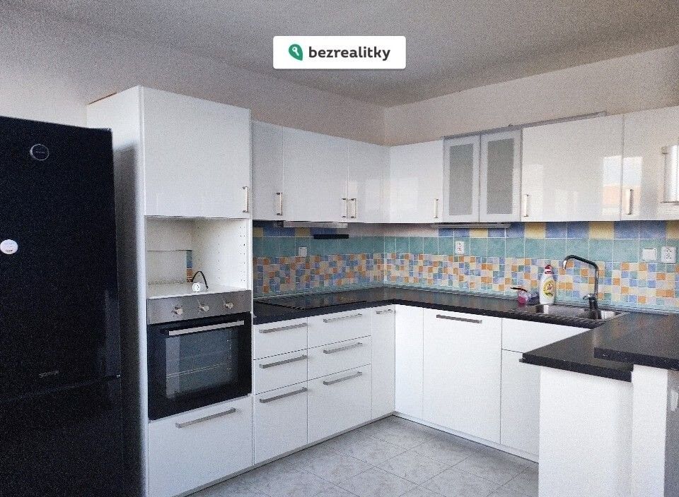 3+kk, Holíkova, Jílové u Prahy, 70 m²