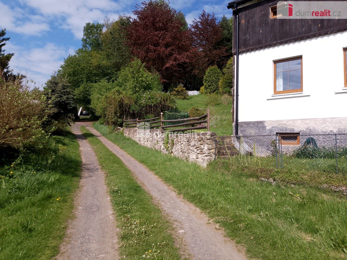 Rodinné domy, Branišov, Toužim, 166 m²