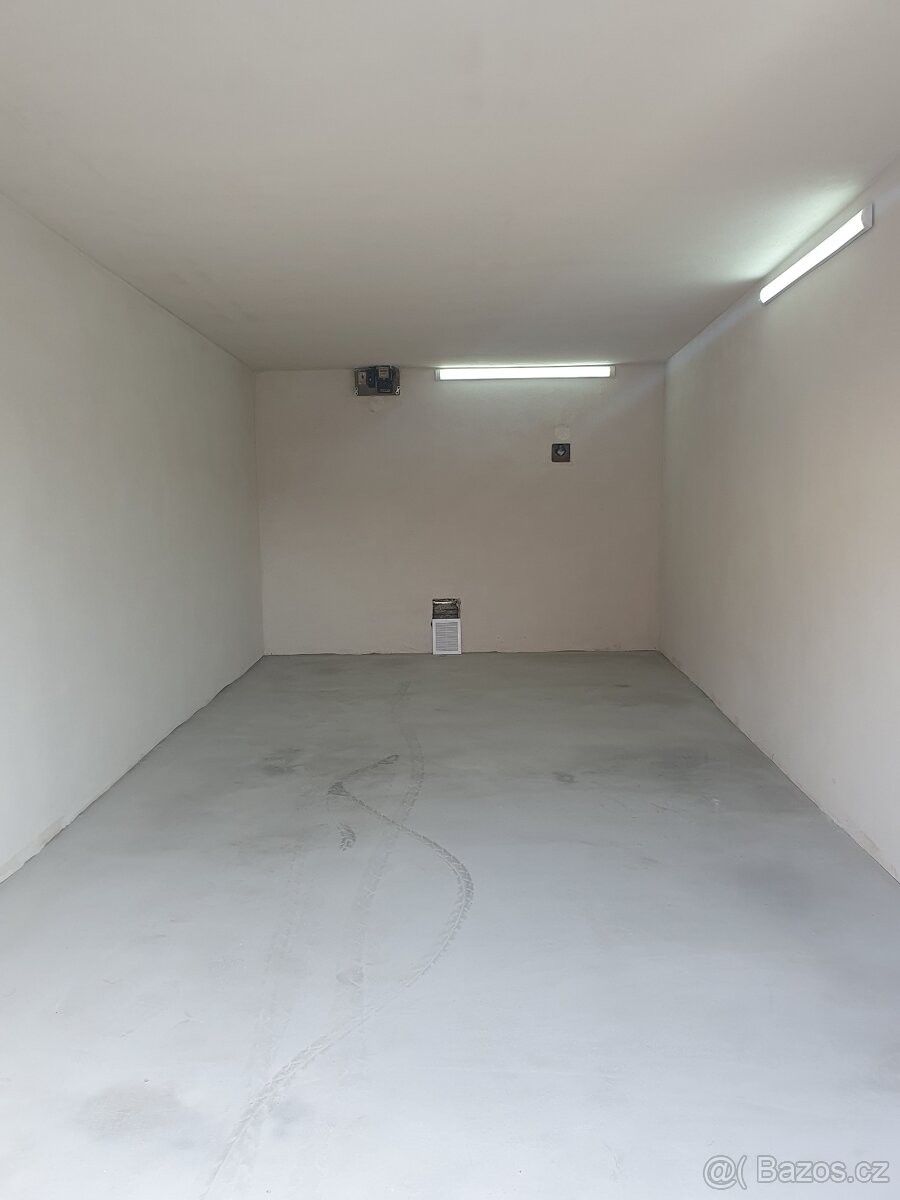 Prodej garáž - Bechyně, 391 65