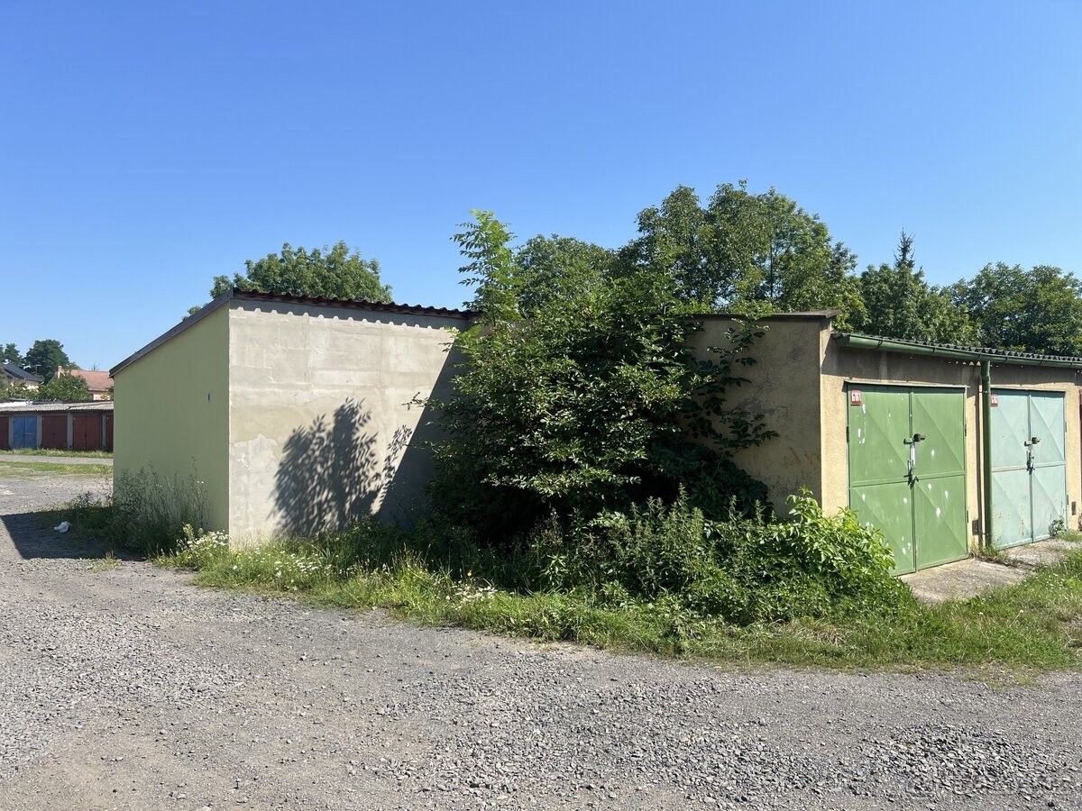 Prodej pozemek pro bydlení - Lovosice, 410 02, 21 m²