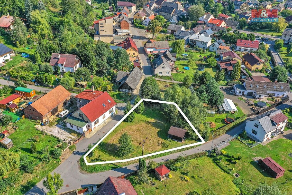 Prodej pozemek pro bydlení - Rovensko pod Troskami, 512 63, 678 m²