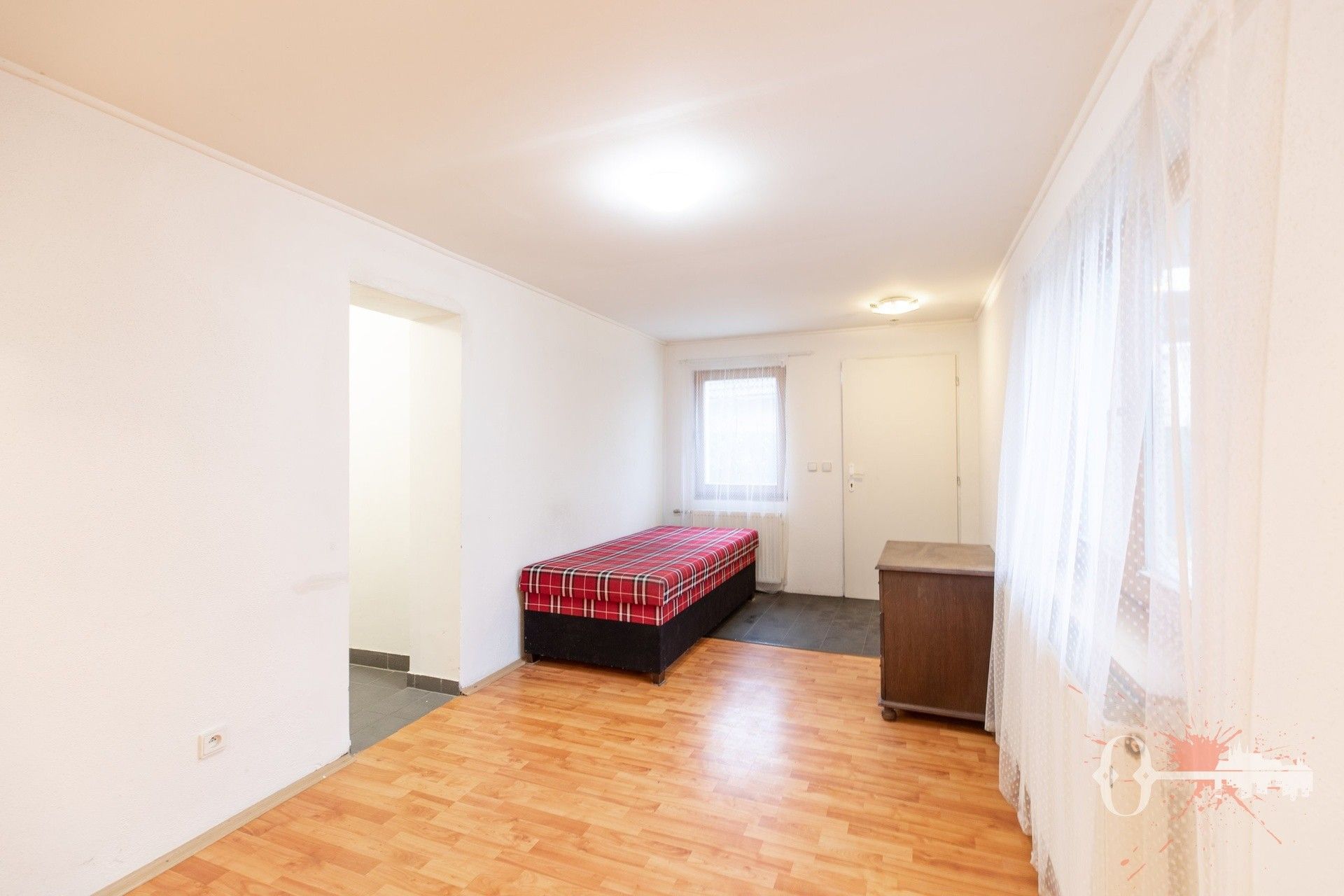 1+kk, Na Hrázi, Tehovec, 24 m²