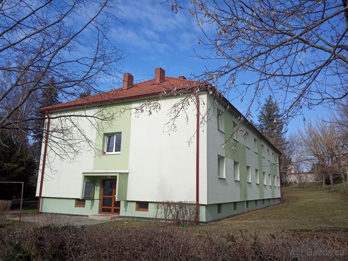 1+1, Uherský Brod, 688 01, 28 m²