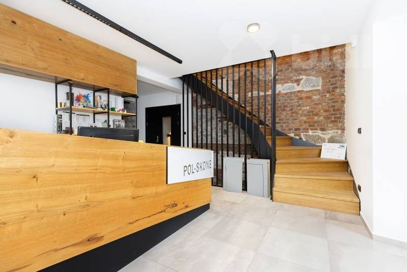 Kanceláře, Hrobice, 150 m²