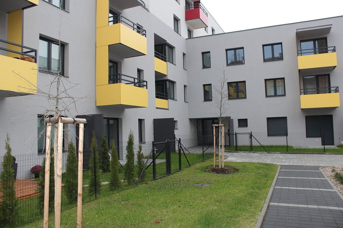 1+kk, Bratranců Veverkových, Pardubice, 32 m²