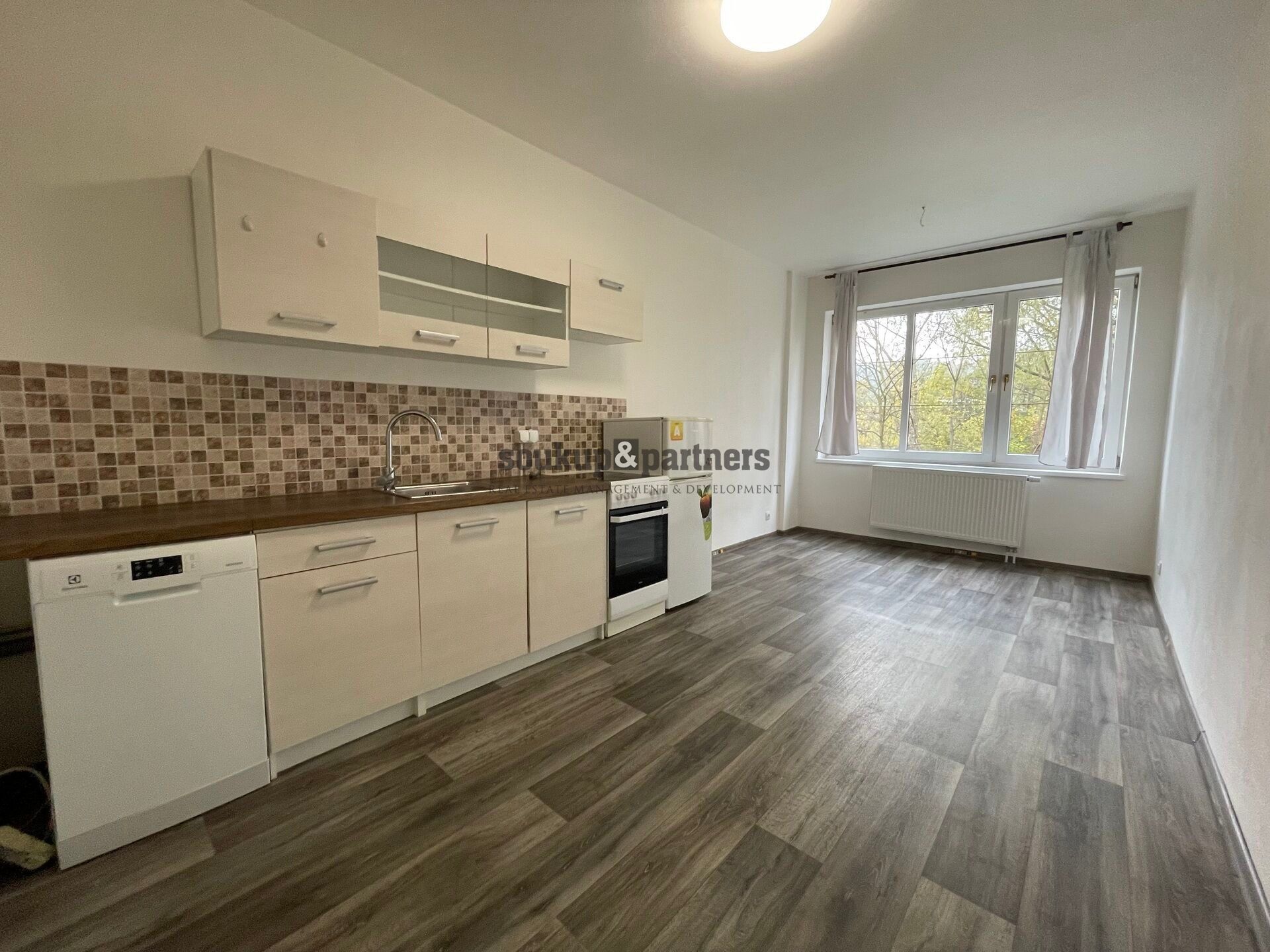 2+kk, Velká Chuchle, Praha, 55 m²