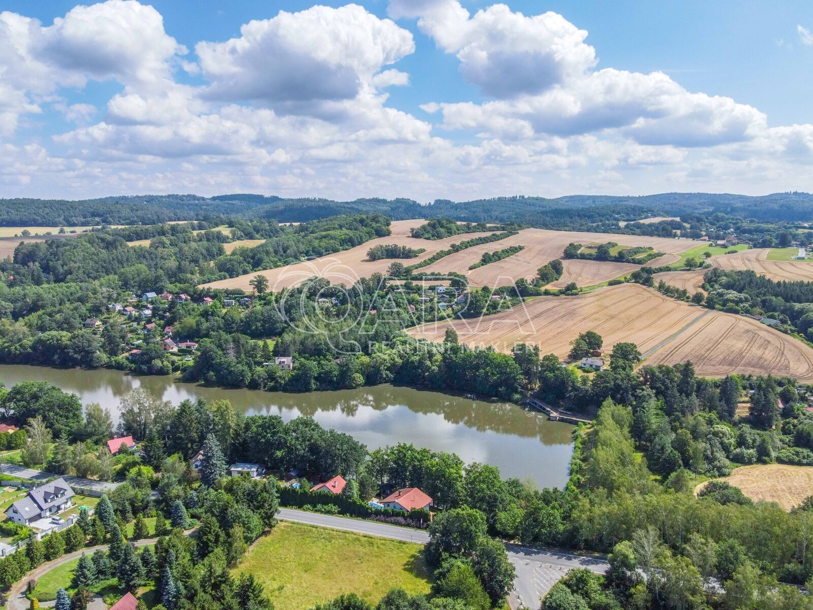 Prodej pozemek pro bydlení - Mirošovice, 1 982 m²