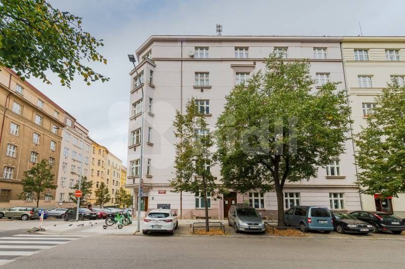 Prodej byt 2+kk - Lucemburská, Praha, 56 m²