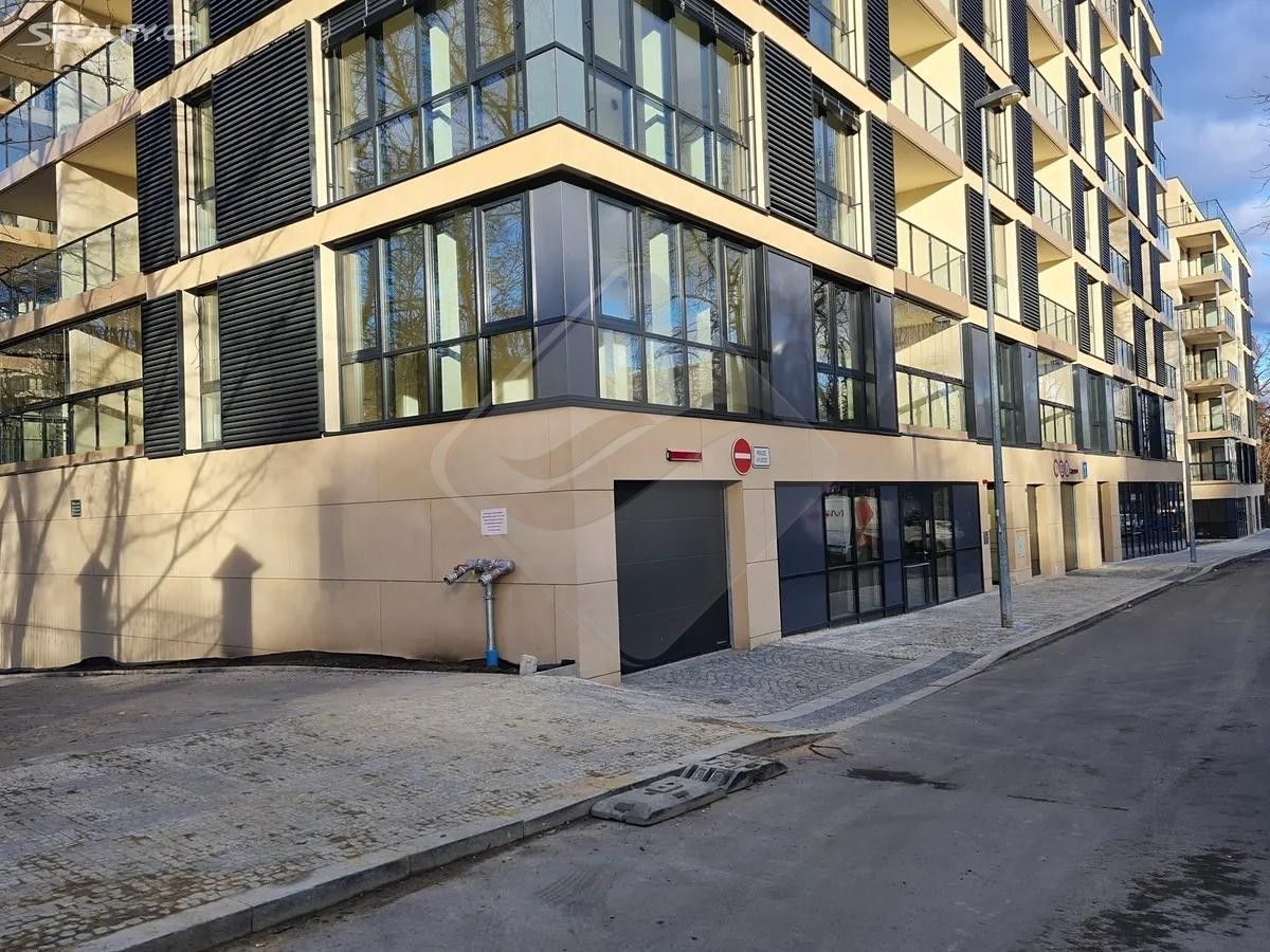 Obchodní prostory, Radimova, Praha, 113 m²