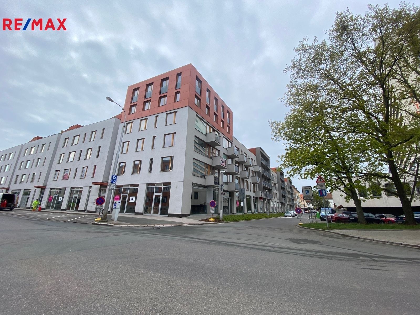 Prodej ostatní - Haškova, Hradec Králové, 19 m²