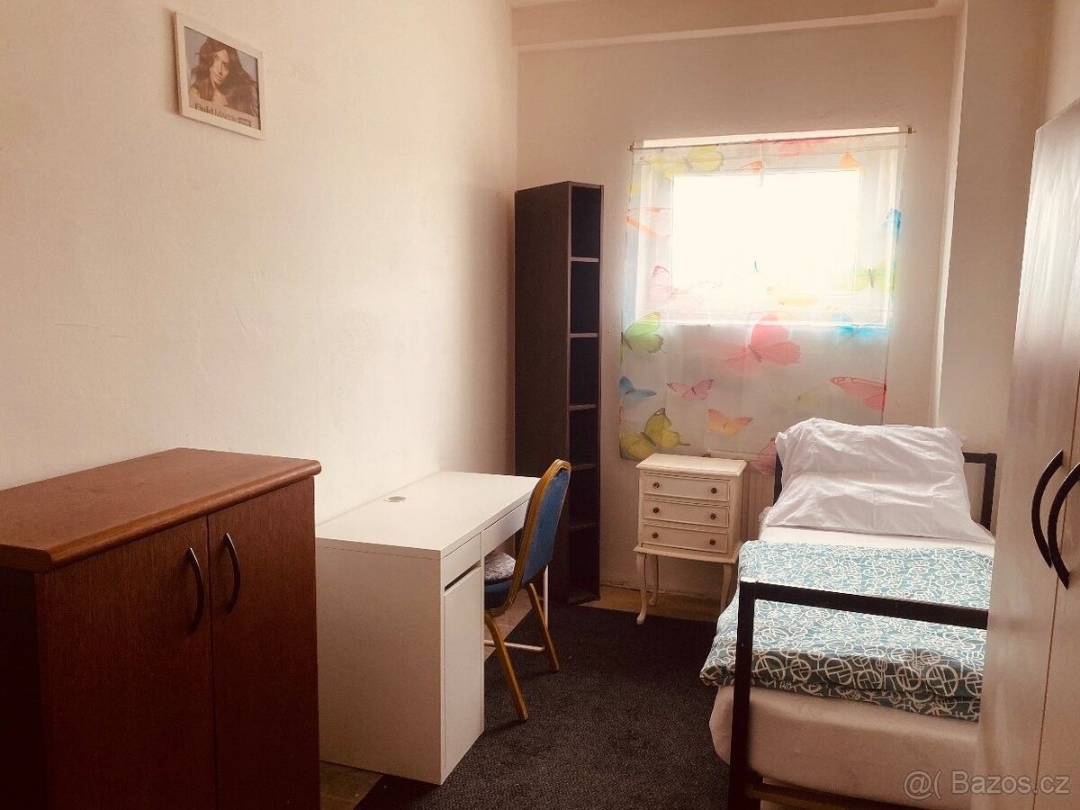 Byty, Horoměřice, 252 62