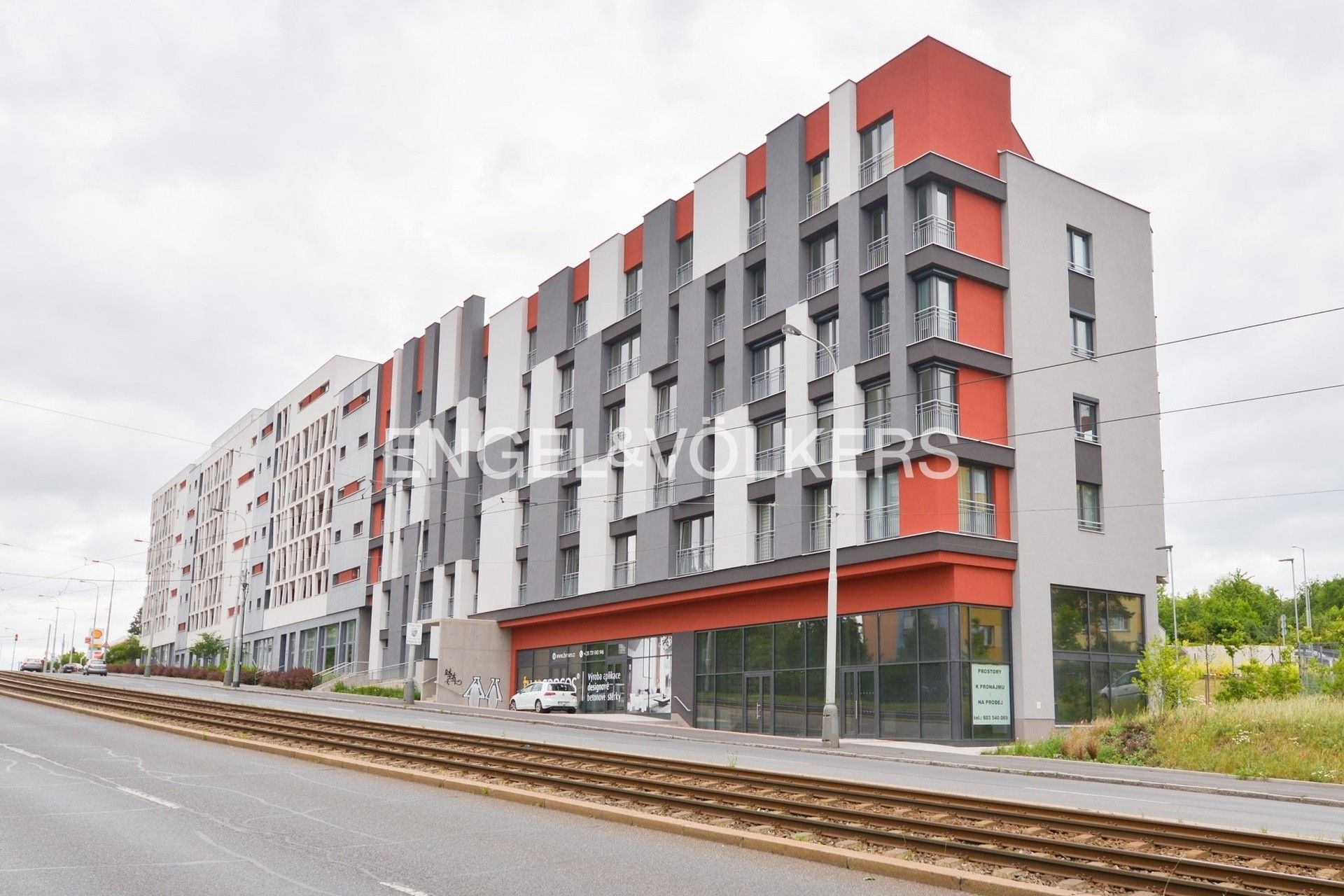 Obchodní prostory, Švehlova, Praha, 216 m²