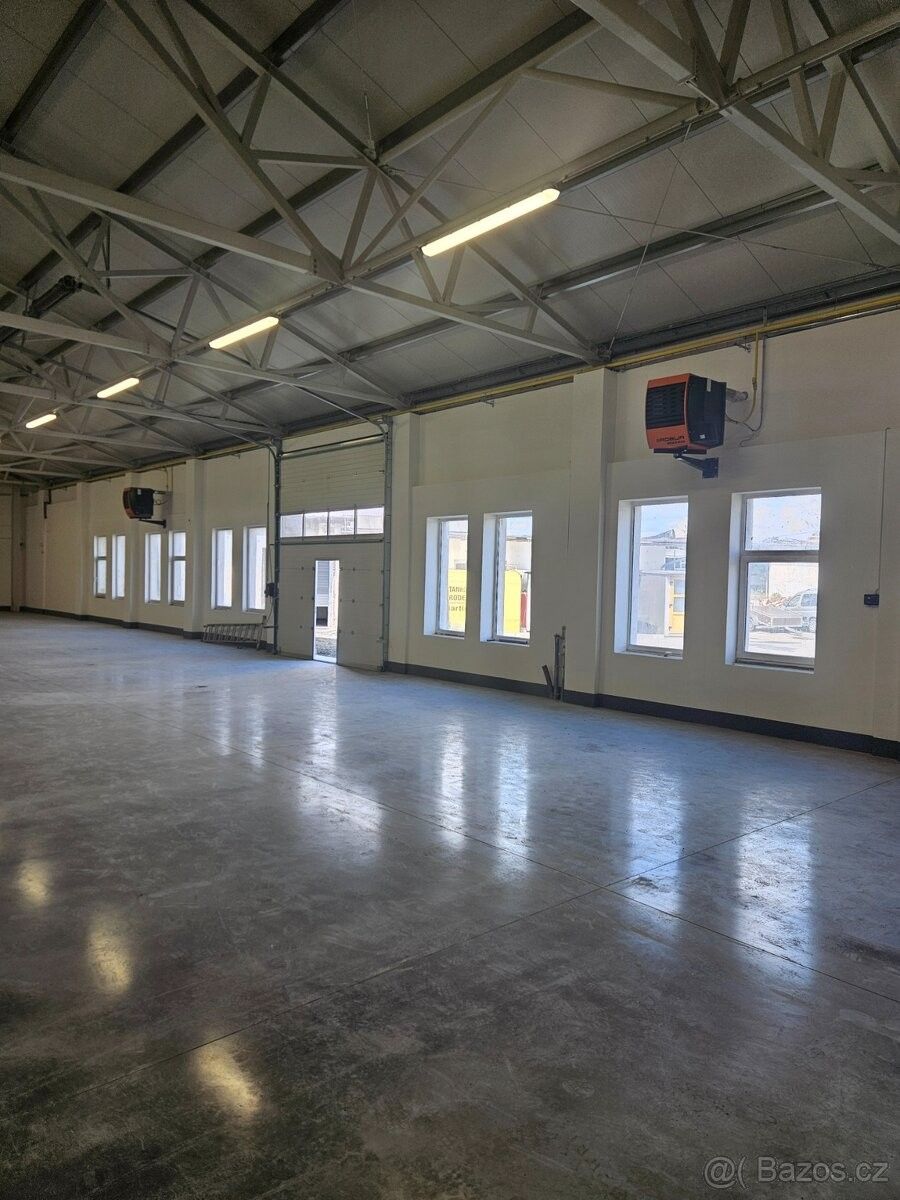 Sklady, Velký Osek, 281 51