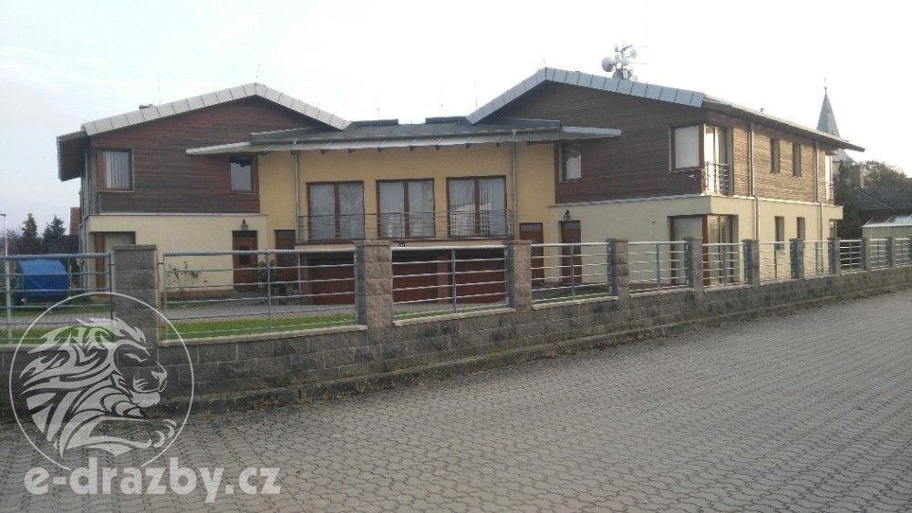 Prodej dům - Solnice, 560 m²