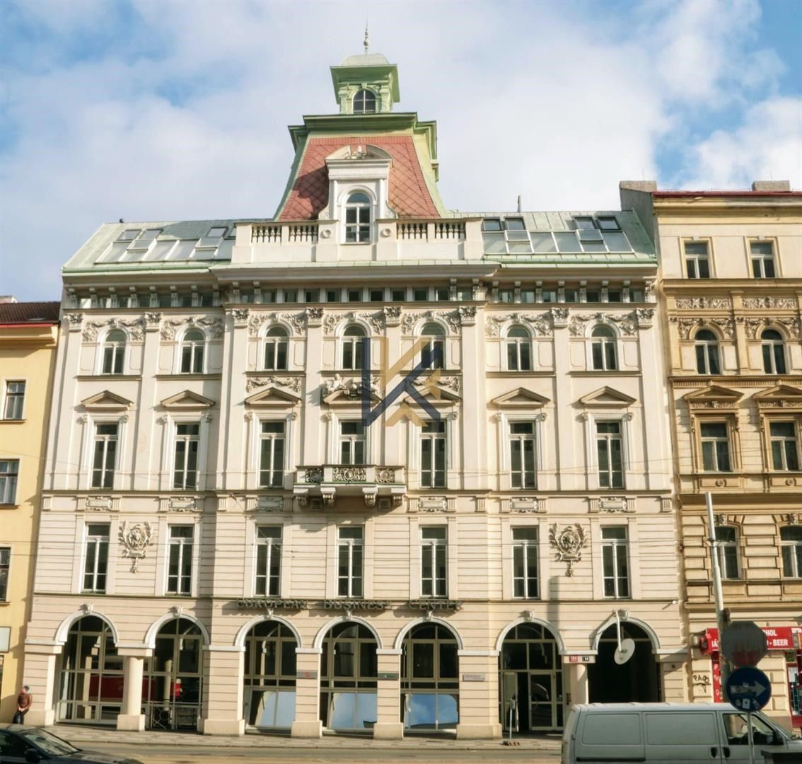 Kanceláře, Dukelských hrdinů, Praha, 392 m²