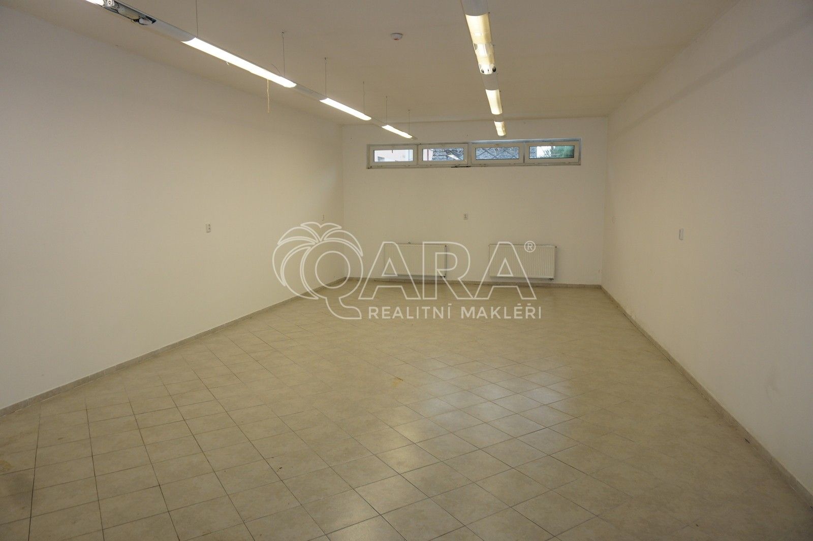 Obchodní prostory, Litomyšlská, Česká Třebová, 87 m²