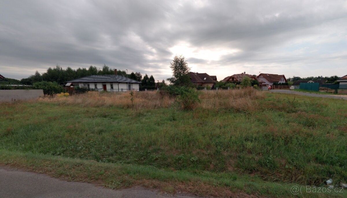 Prodej pozemek pro bydlení - Kladno, 272 06, 1 100 m²