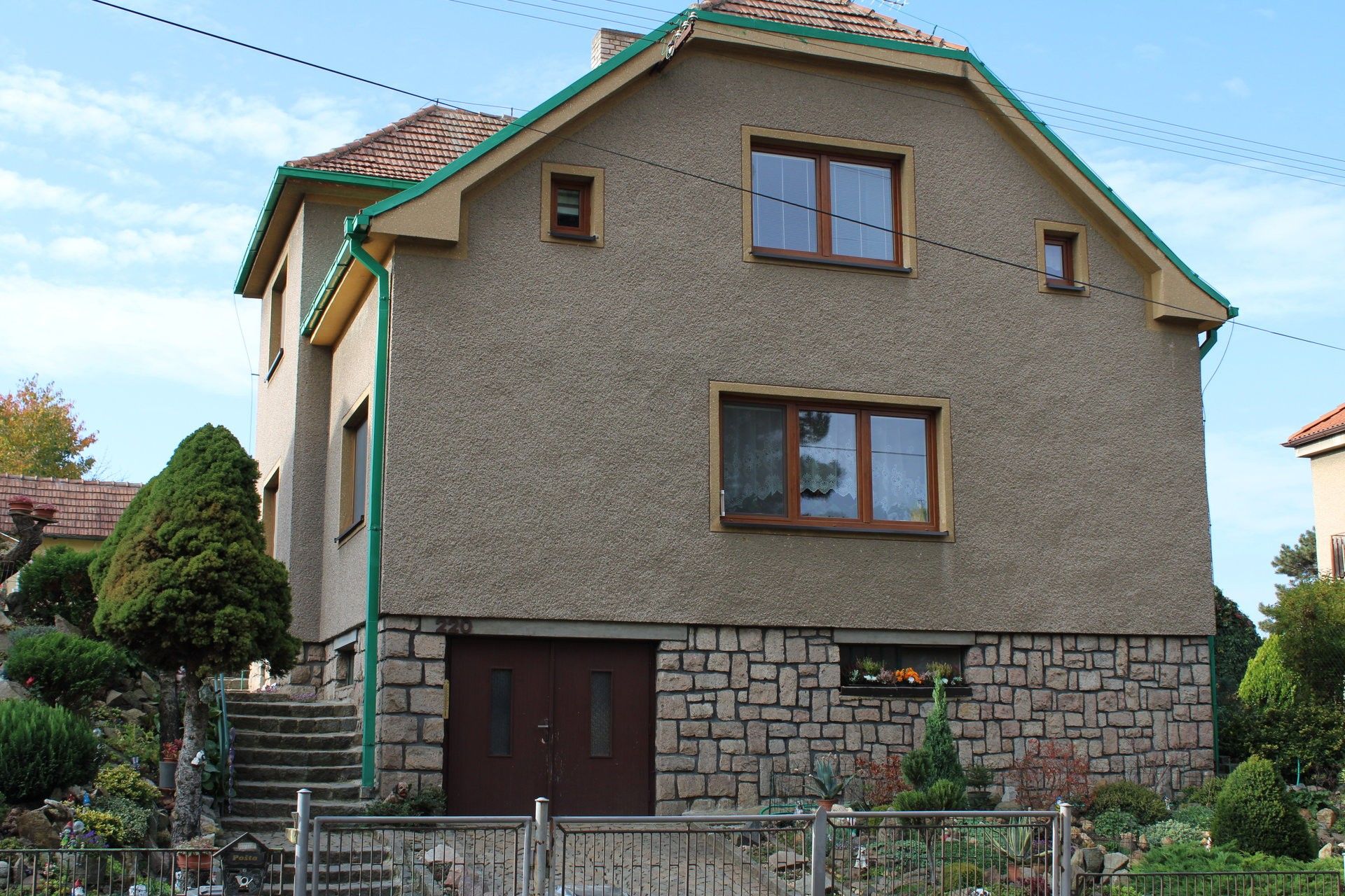 Ostatní, Husova, Chvaletice, 94 m²