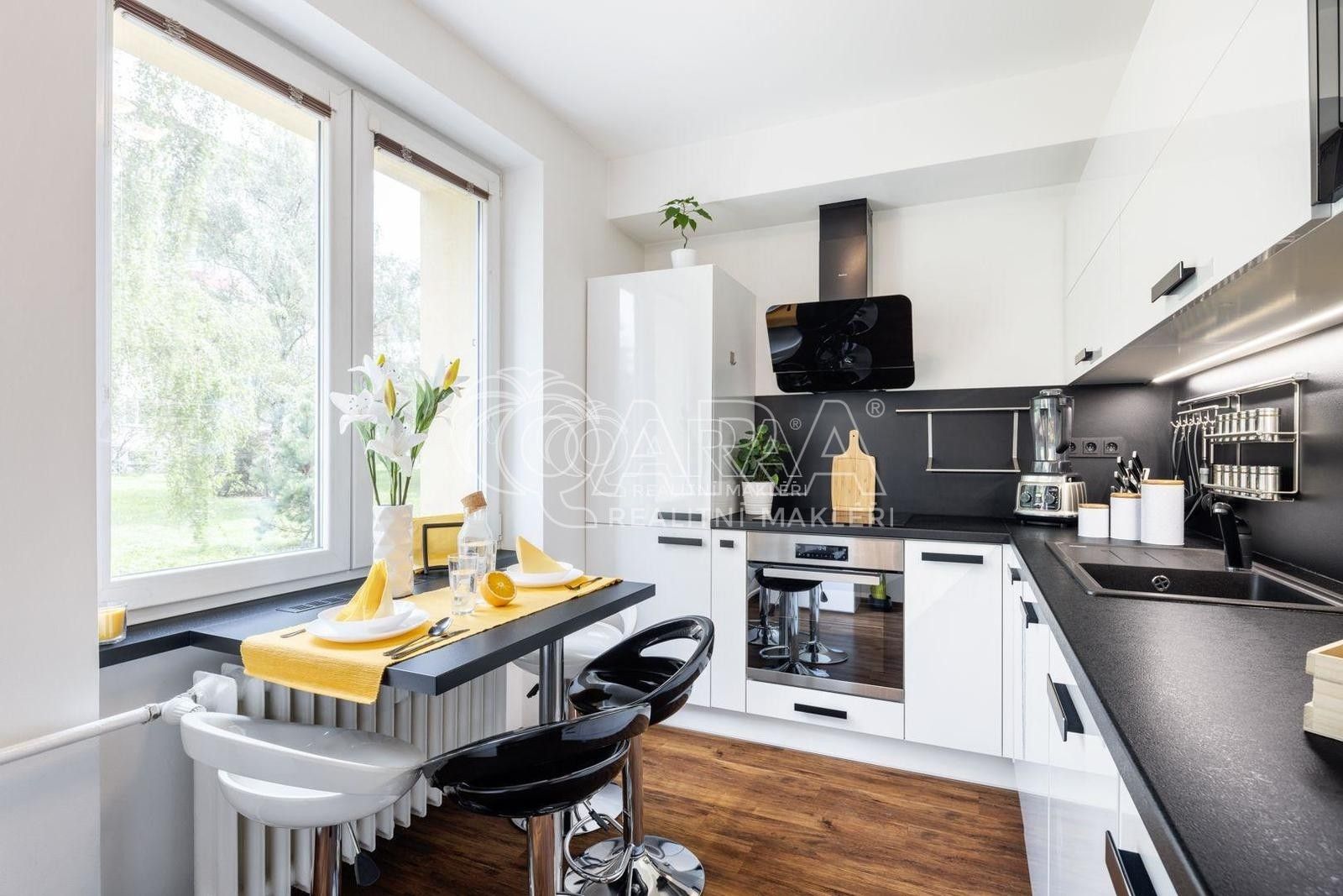 3+1, Poděbradská, Praha, 75 m²