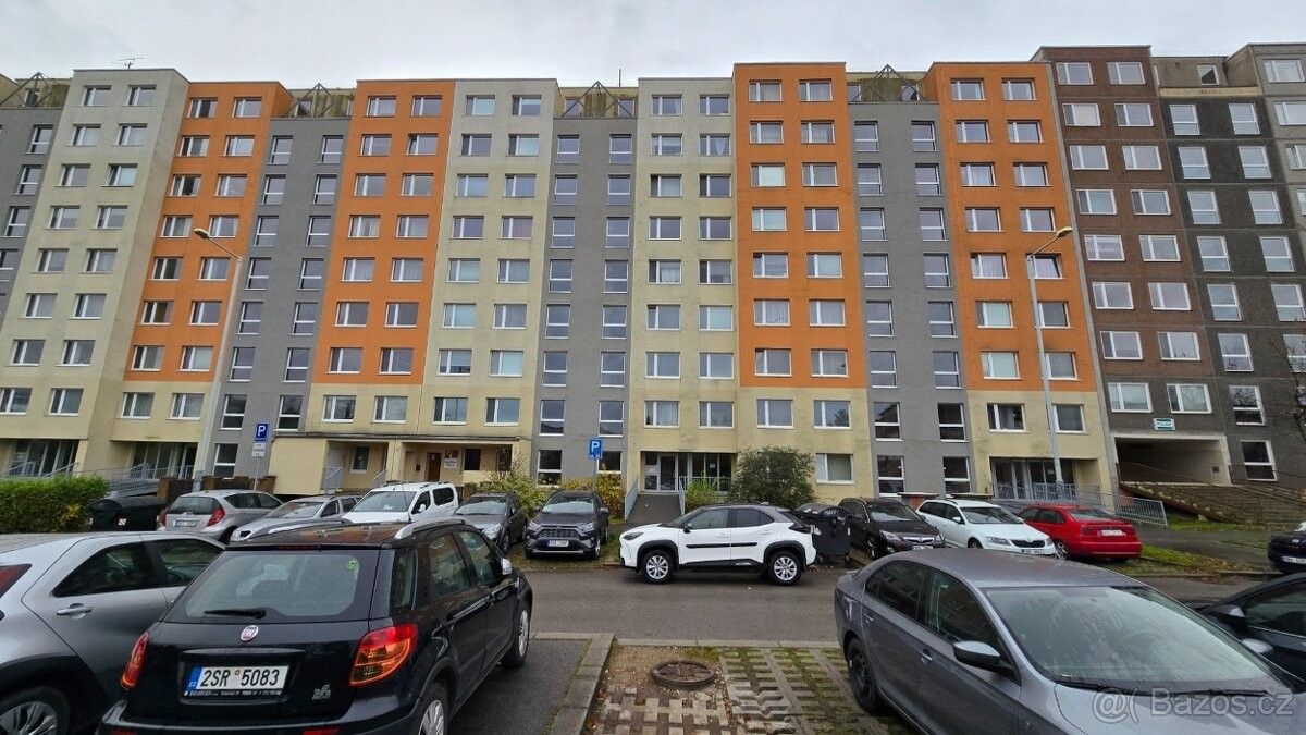 3+kk, Praha, 158 00, 74 m²