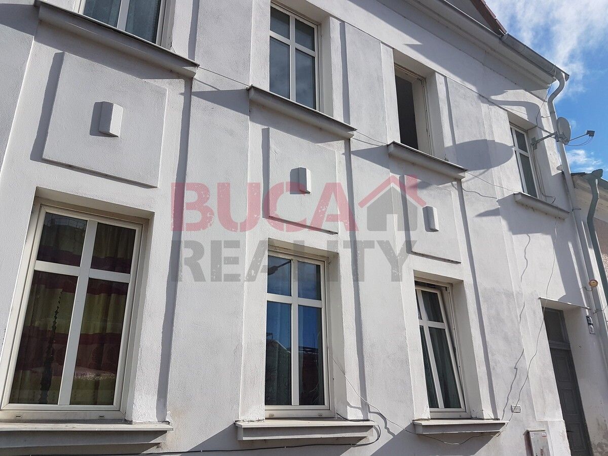 3+1, Komenského, Strakonice, 80 m²