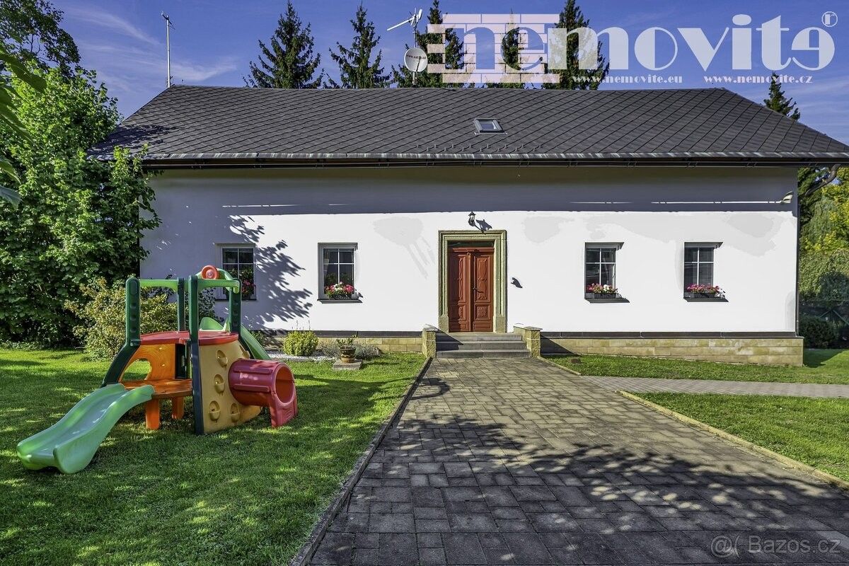 Rodinné domy, Mladé Buky, 542 23