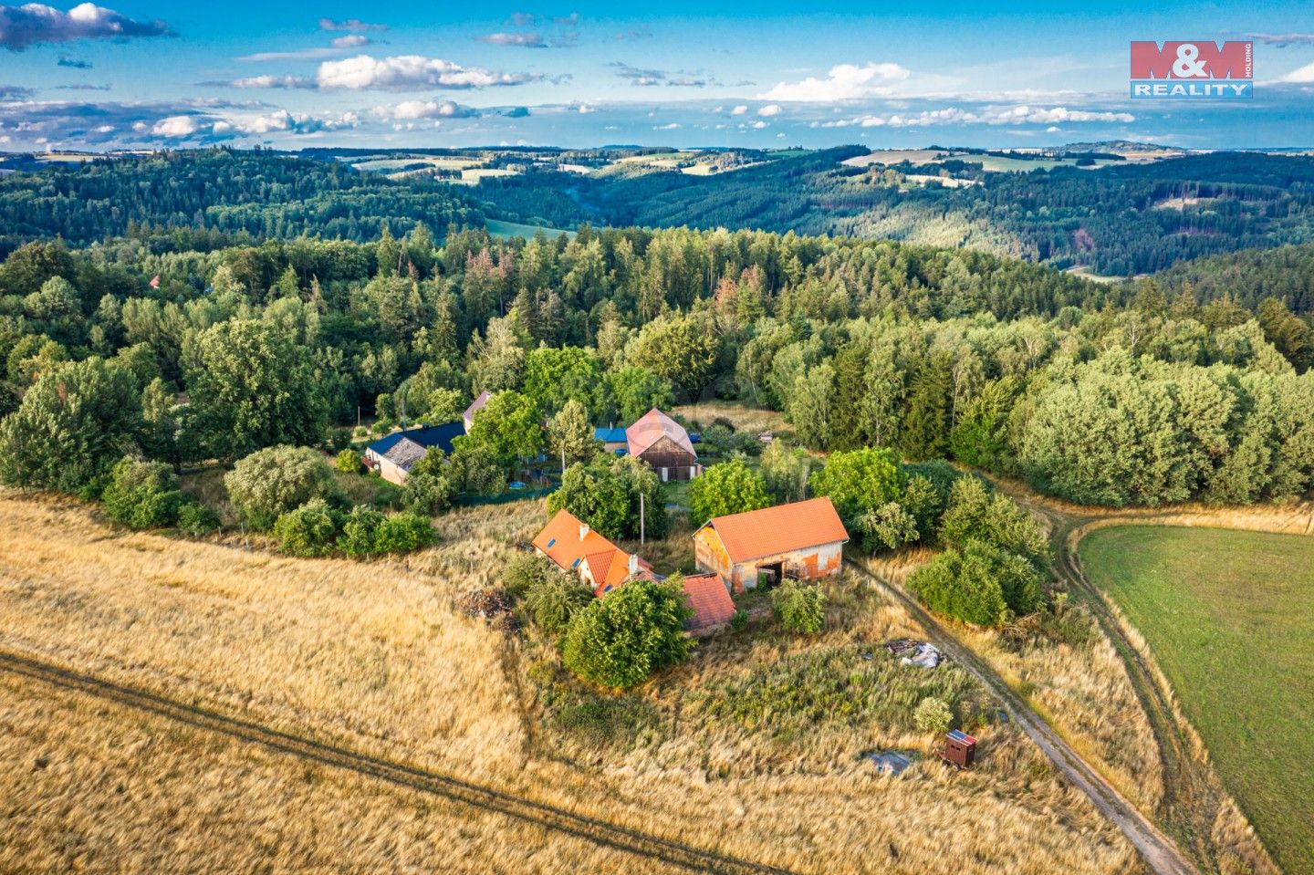 Prodej rodinný dům - Otín, Planá, 200 m²