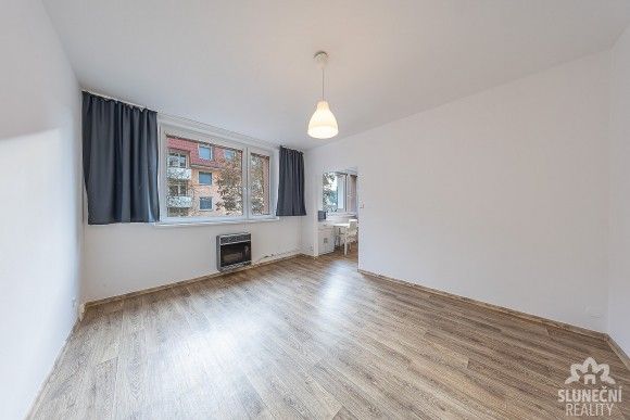 Prodej byt 1+1 - Uherské Hradiště, 686 01, 29 m²