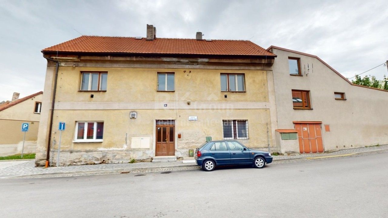 Prodej dům - Jiráskova, Smečno, 307 m²