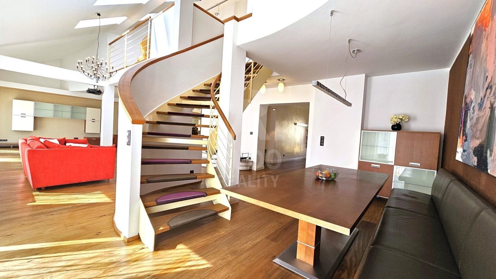 Prodej byt - B. Smetany, České Budějovice, 255 m²