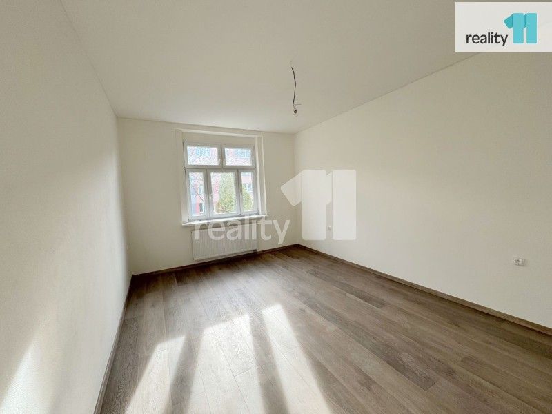 Prodej byt 2+kk - Hanusova, Praha, 44 m²