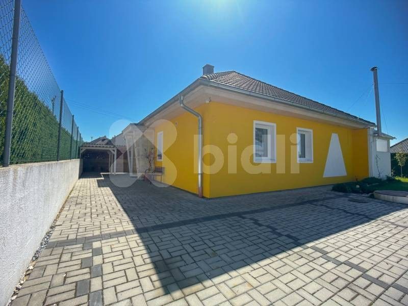 Ostatní, Nad Hřištěm, Horní Planá, 84 m²