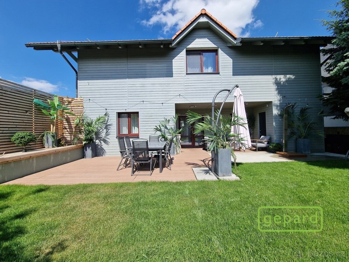 Rodinné domy, Karlovy Vary, 360 01