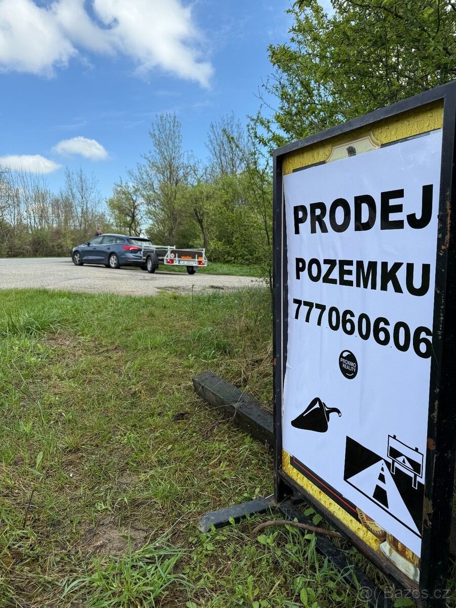 Prodej pozemek pro bydlení - Staré Město u Uherského Hradiště, 686 03