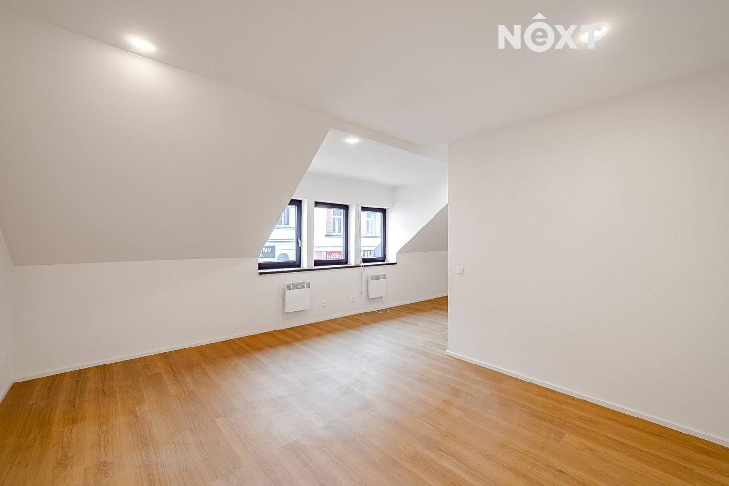 1+kk, Zbraslav, Praha, 37 m²