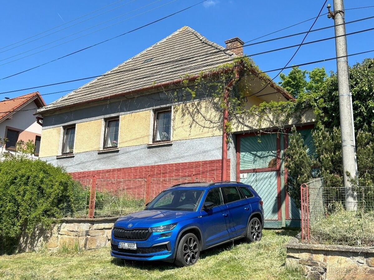 Rodinné domy, Okříšky, 675 21